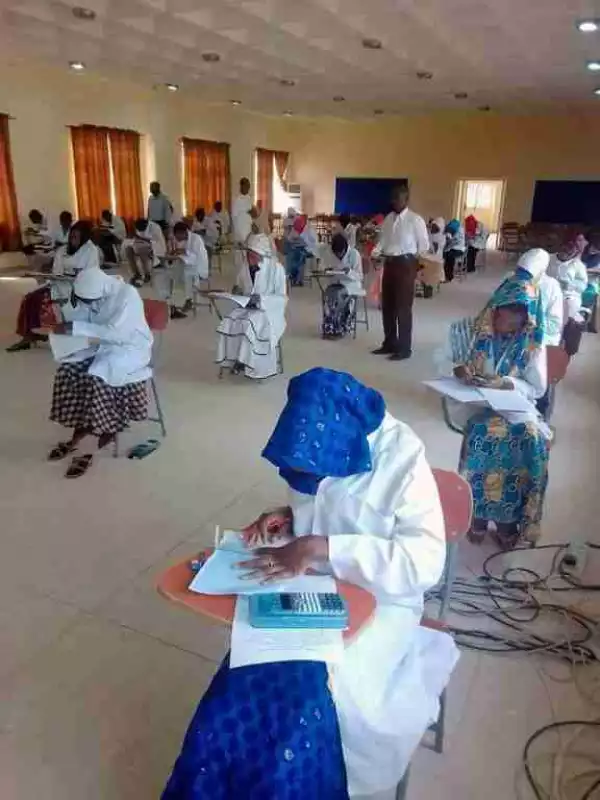 See How Medical Students Write Exams In Bauchi University (Photos)